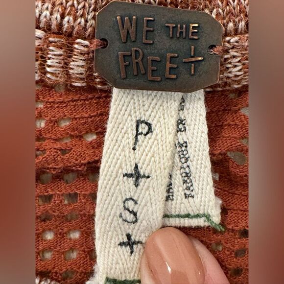 Free People Oversized Rust Orange Sweater with Lace Accents Women’s Size Small - Picture 11 of 13
